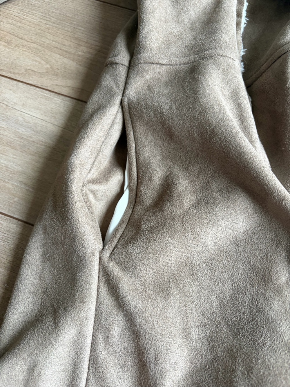SHEIN Taupe Faux Suede Trench Coat with Cream Shearling - Picture 5 of 6